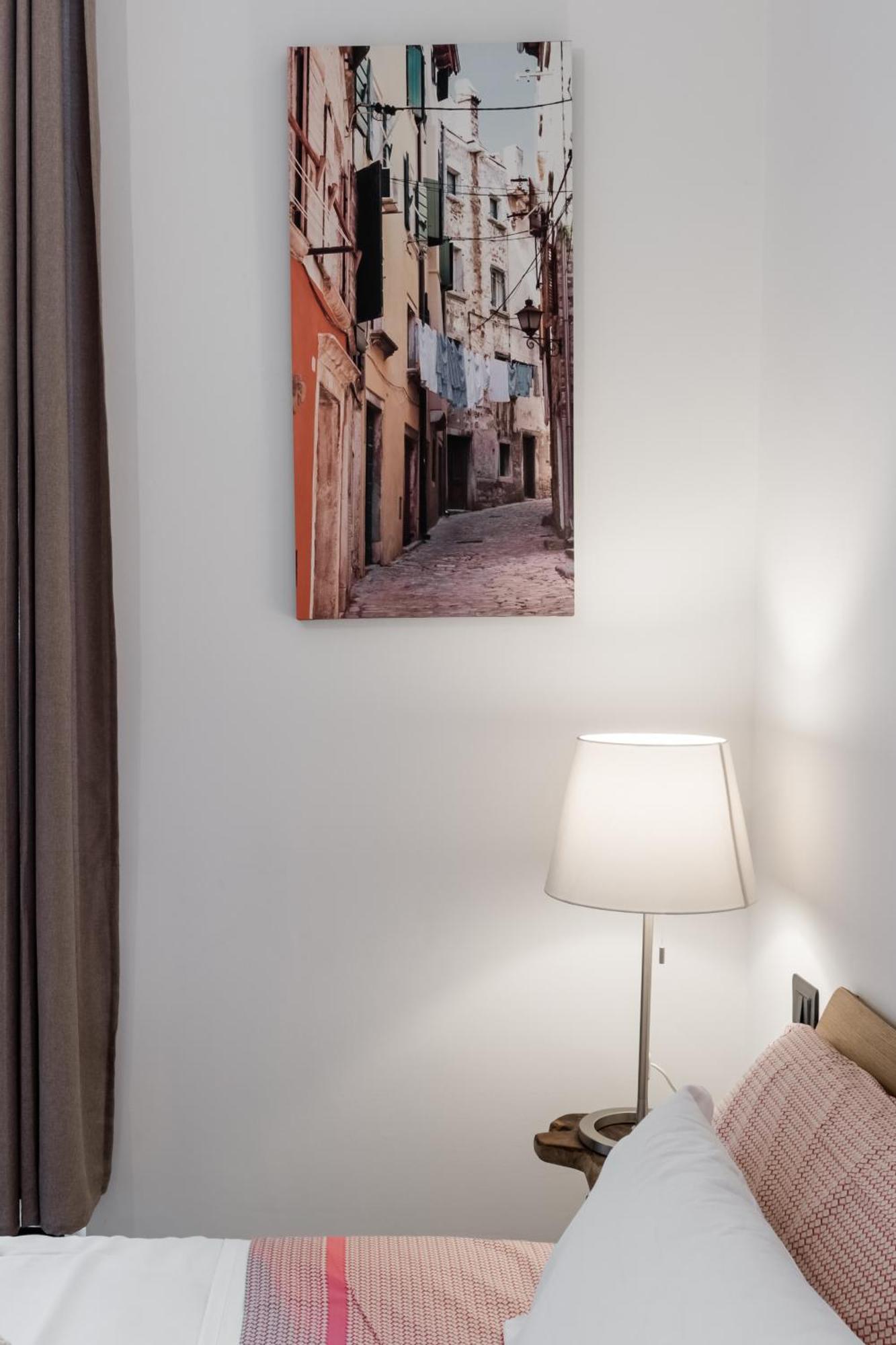 Acquario 5 Minuti, 1br , Free A-c, Wifi & Netflix 