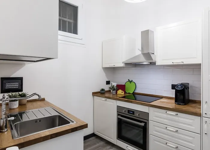 Acquario 5 Minuti, 1Br , Free A-C, Wifi & Netflix \