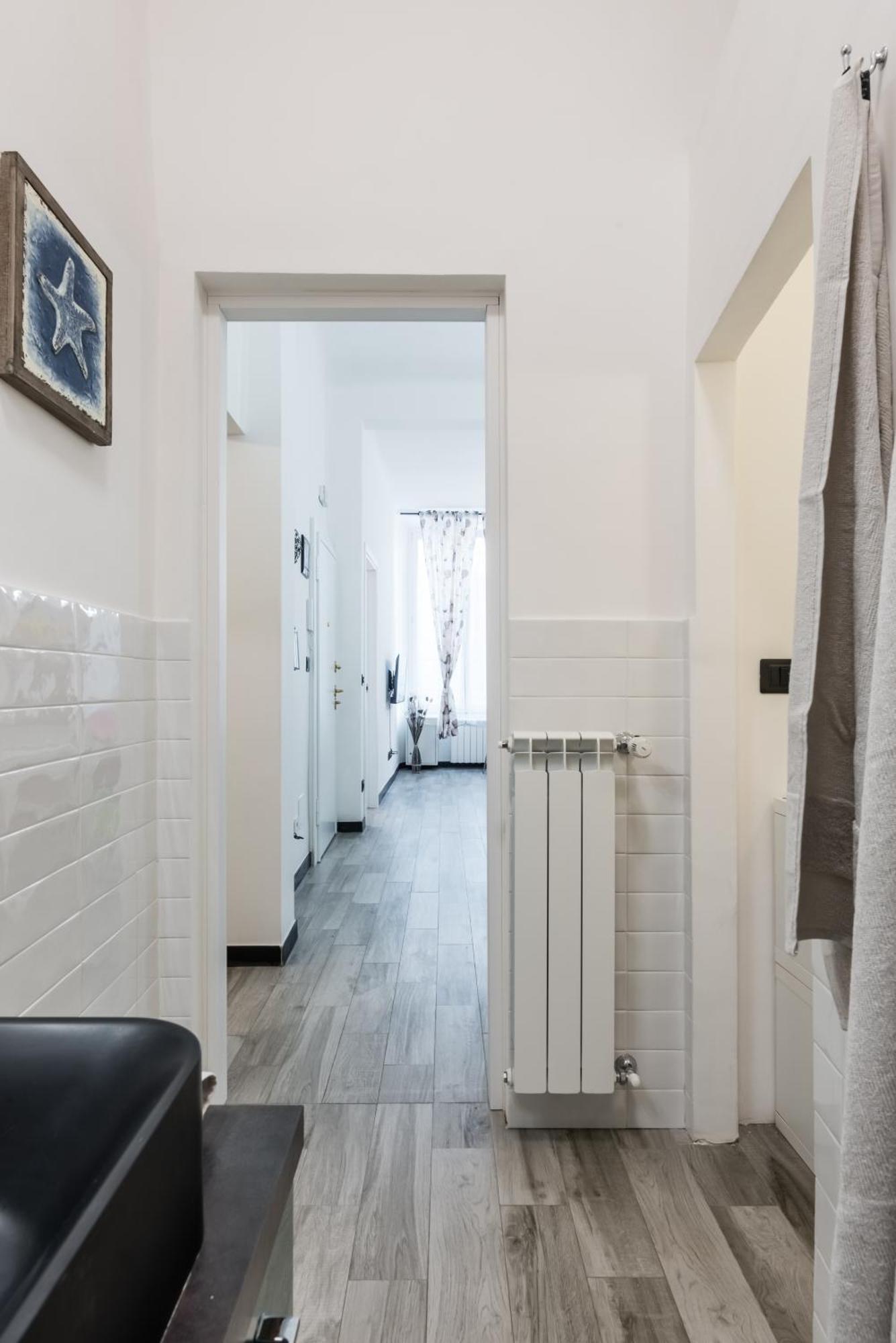 Apartment Acquario 5 Minuti, 1br , Free A-c, Wifi & Netflix 
