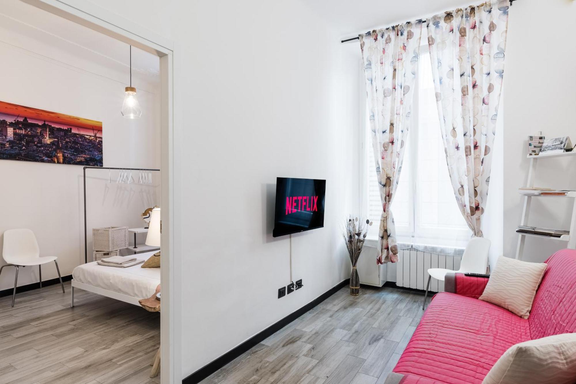 Apartment Acquario 5 Minuti, 1br , Free A-c, Wifi & Netflix 