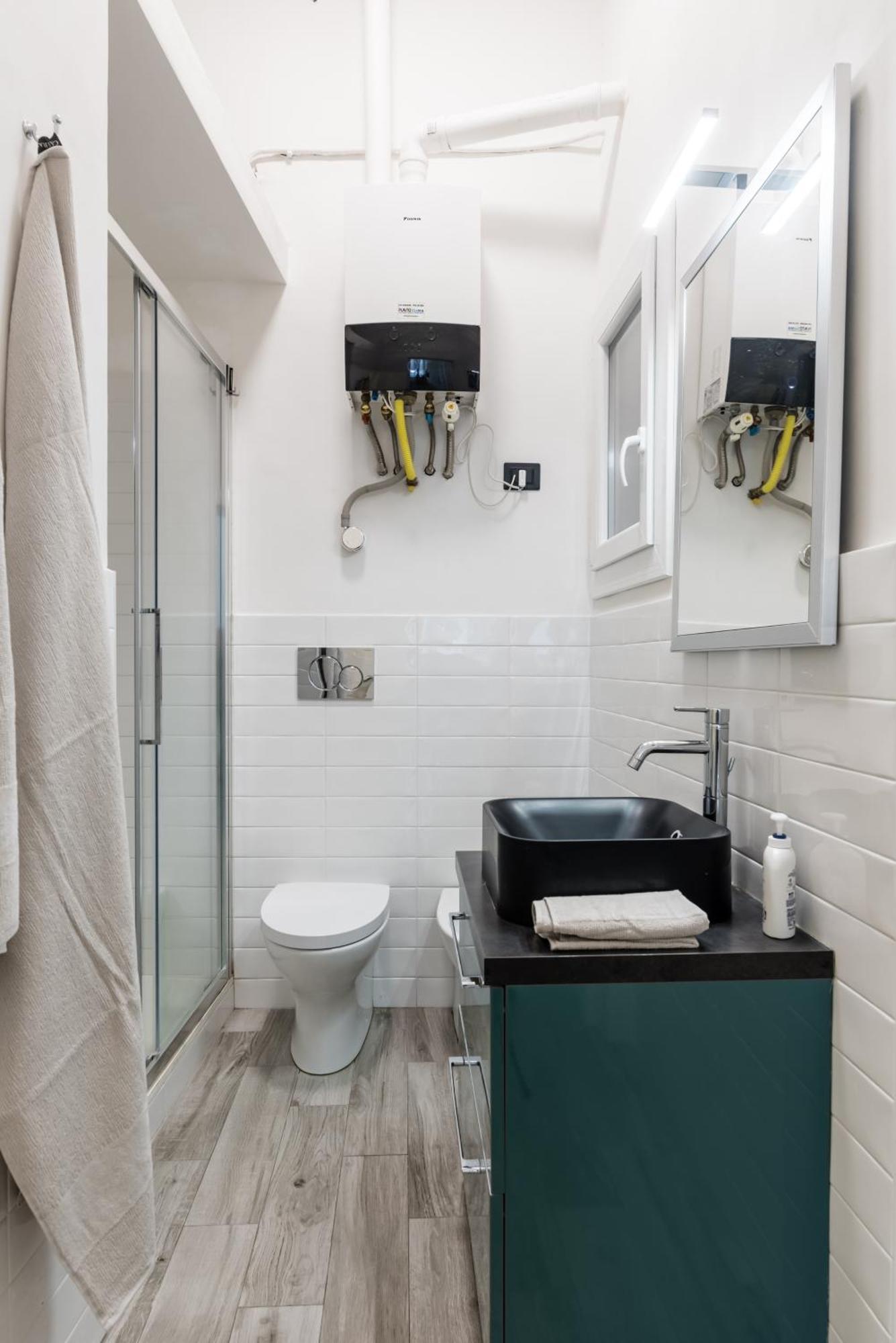 Apartment Acquario 5 Minuti, 1br , Free A-c, Wifi & Netflix 